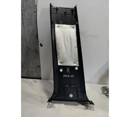 Обшивка центральной стойки(правая нижняя)