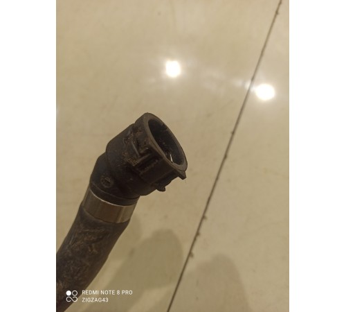 Патрубок системы охлаждения