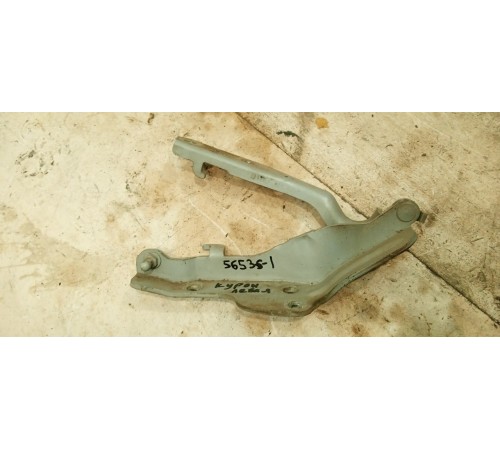 Петля капота левая