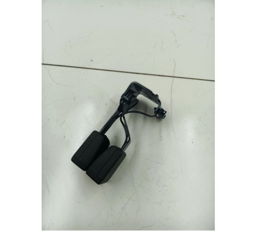 Ответная часть ремня безопасности задняя левая