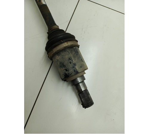 Привод (полуось) передний левый