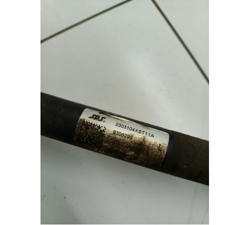 Привод (полуось) передний левый