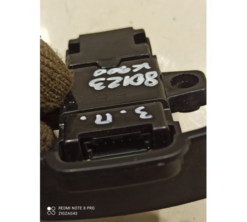 Блок управления обшивкой двери(задний правый)