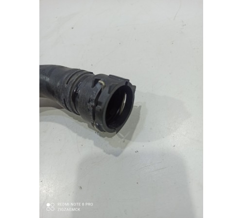 Патрубок системы охлаждения