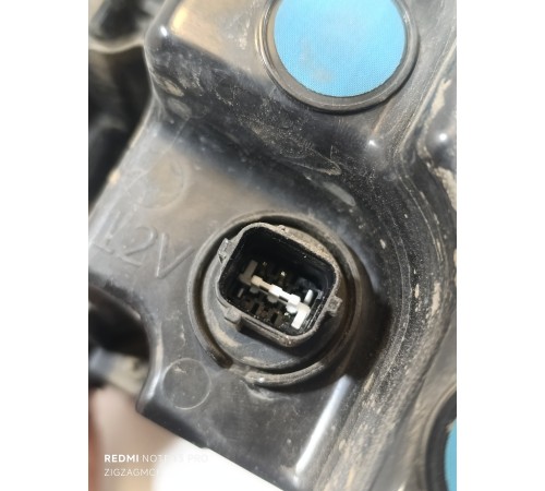 Фонарь задний левый внешний