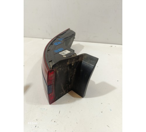 Фонарь задний левый внешний