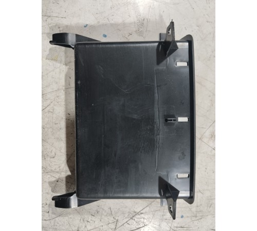 Бардачок (малый) отсек для мелочи