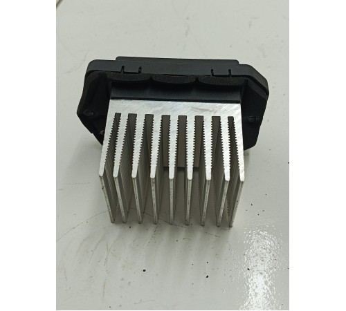 Резистор отопителя печки