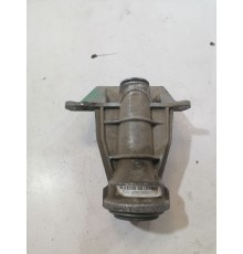 Кронштейн привода передний правый, чулок полуоси