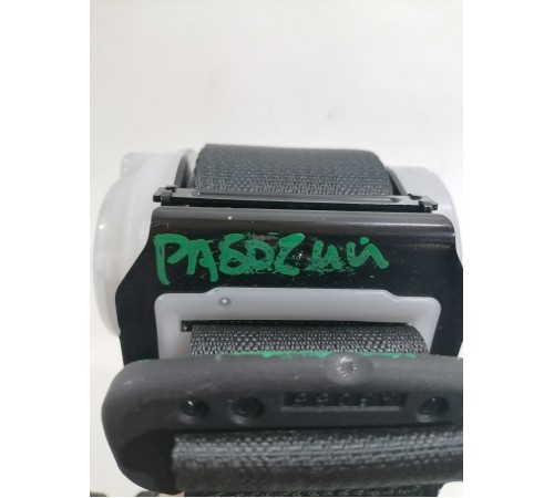 Ремень безопасности задний центрльный