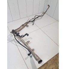 Горловина топливного бака