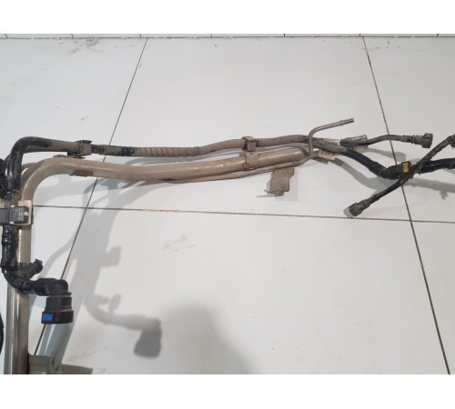 Горловина топливного бака