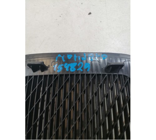 Накладка обшивки багажника левая