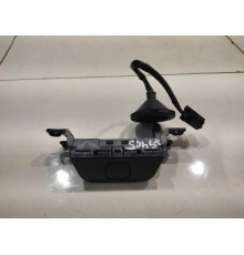 Кнопка открывания багажника