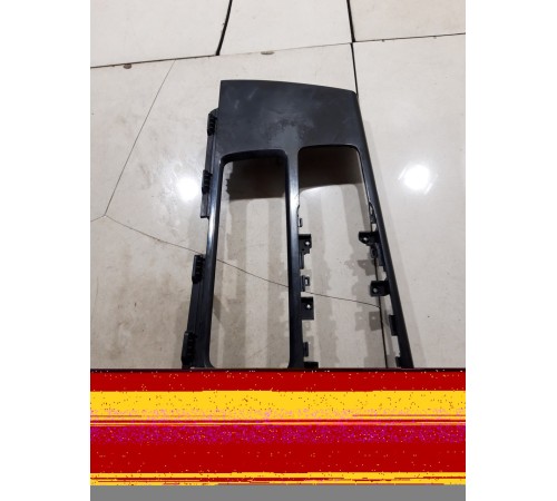 Накладка центральной консоли декоративная