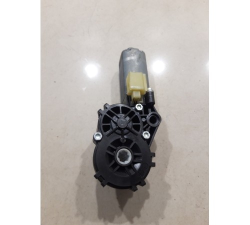 Моторчик регулировки сиденья передний левый