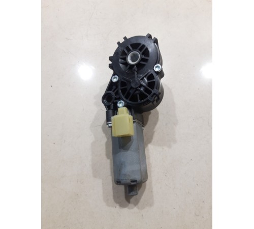 Моторчик регулировки сиденья передний левый