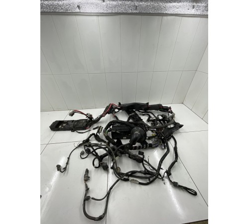 Электропроводка с монтажным блоком