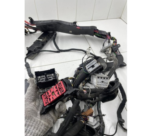 Электропроводка с монтажным блоком