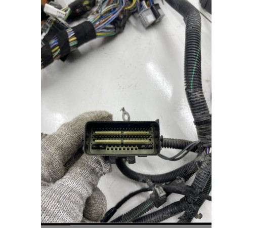 Электропроводка с монтажным блоком