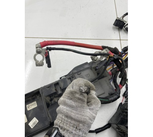 Электропроводка с монтажным блоком