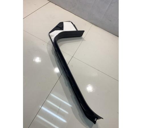 Внутренняя накладка порога (передняя левая)