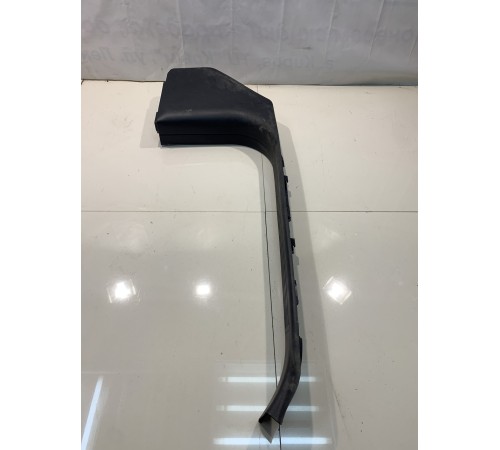 Внутренняя накладка порога (передняя левая)