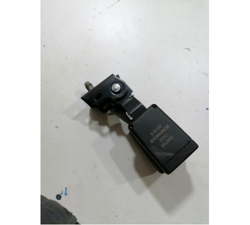 Ответная часть заднего ремня безопасности