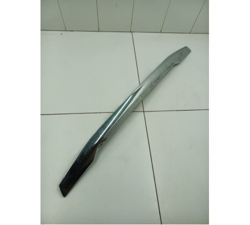 Накладка крышки двери багажника