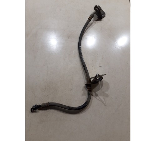 Тормозной шланг(передний правый)