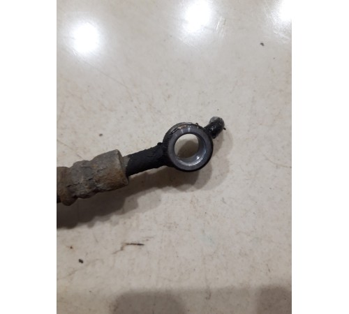 Тормозной шланг(передний правый)