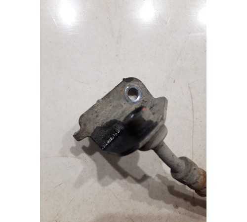 Тормозной шланг(передний правый)