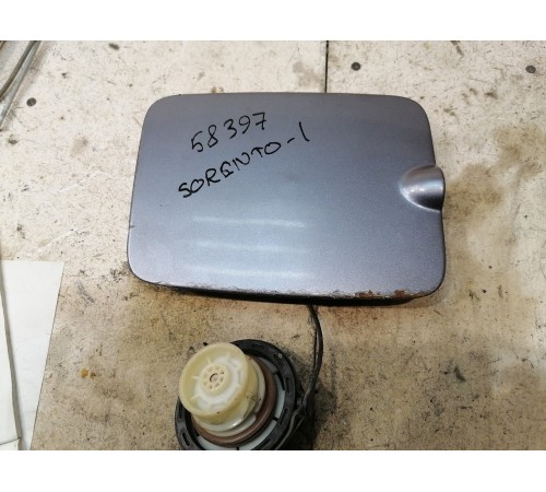 Лючок бензобака