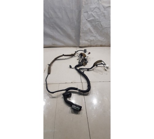 Электропроводка двери (передняя, левая)