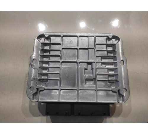 Блок управления двигателем