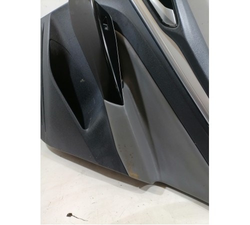 Обшивка двери задняя правая