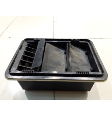 Вентиляционная решётка (задняя, правая)