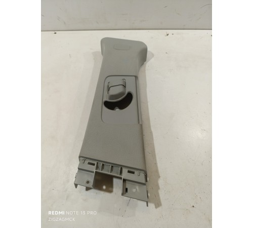 Обшивка центральной стойки левая верхняя