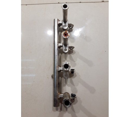 Рейка топливная (рампа)