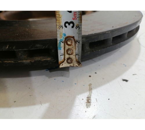 Диск тормозной передний