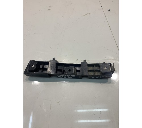 Кронштейн переднего бампера правый