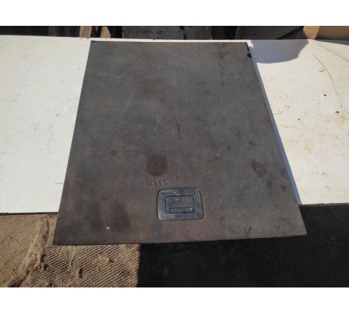 Пол багажника