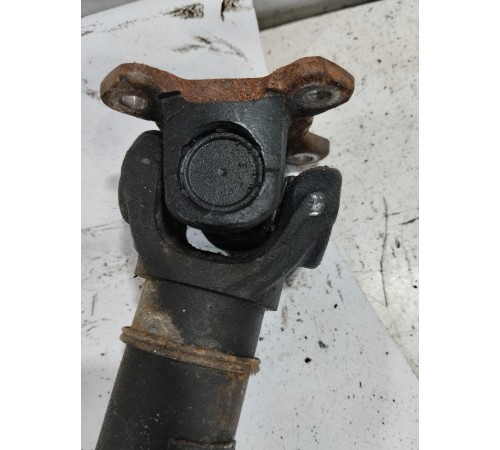 Карданный вал передний