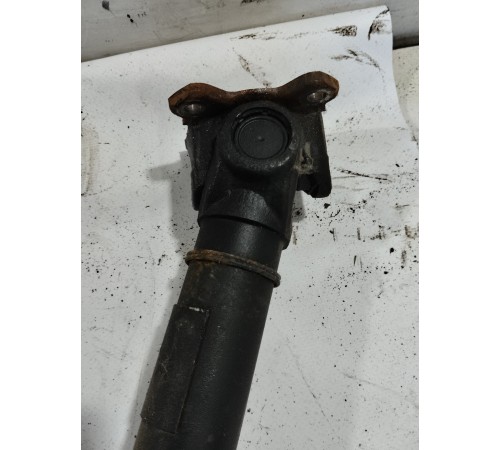 Карданный вал передний