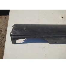 Накладка порога наружная правая