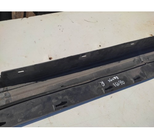 Накладка порога наружная правая