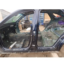 Порог со стойкой левый