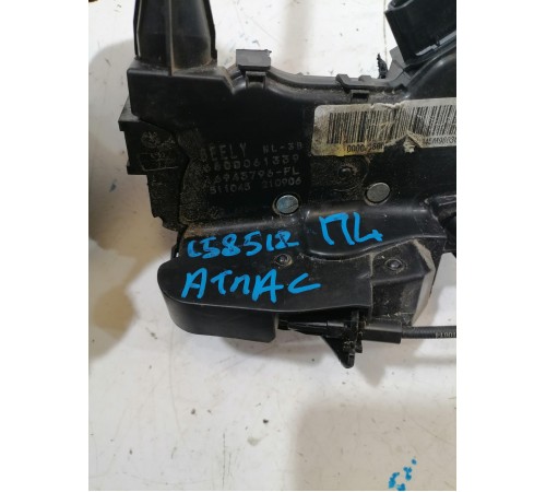 Замок двери передний левый