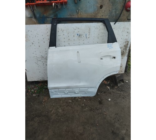 Дверь задняя левая