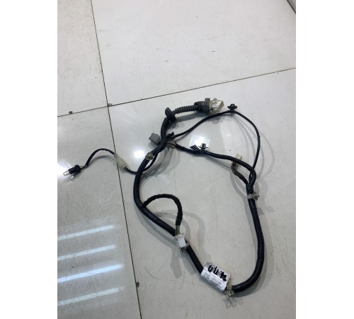 Электропроводка двери (передняя, правая)